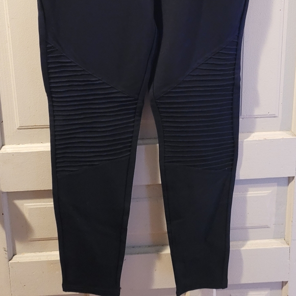 Moto pants - Picture 2 of 3